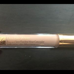 Estée Lauder double wear concealer new never used